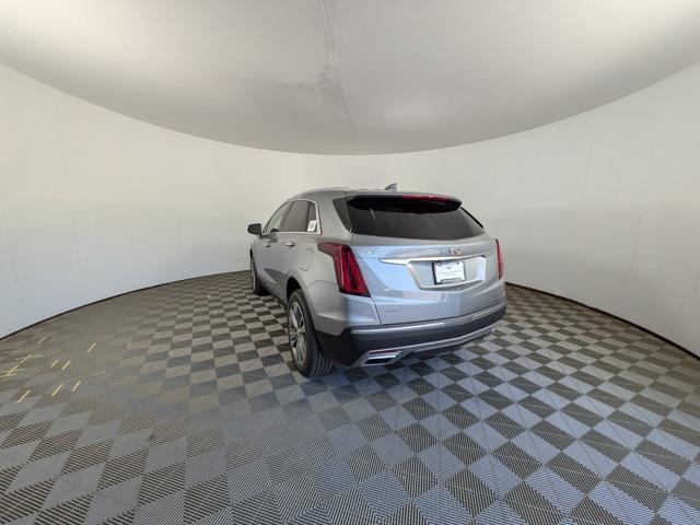 new 2025 Cadillac XT5 car, priced at $48,384