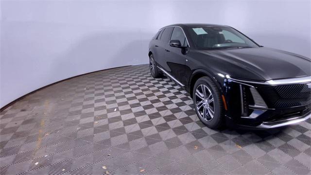 new 2025 Cadillac LYRIQ car, priced at $64,770