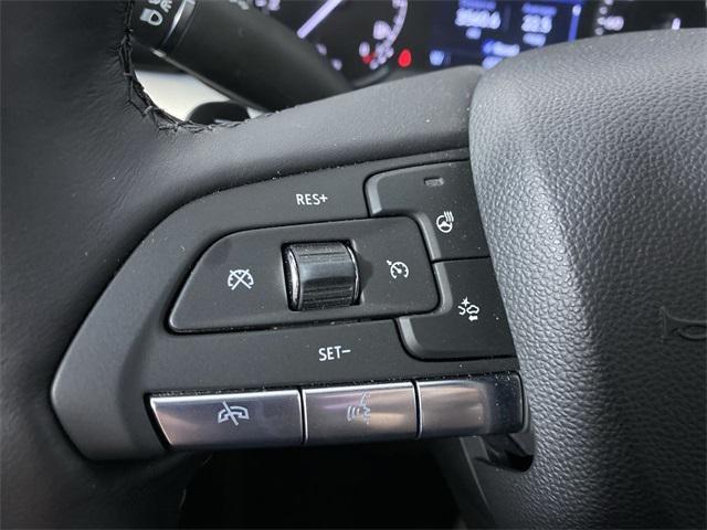 used 2022 Cadillac XT4 car, priced at $24,932