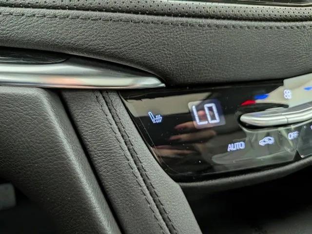 new 2025 Cadillac XT5 car, priced at $50,944