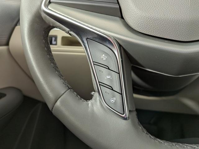 used 2023 Cadillac XT5 car, priced at $30,379
