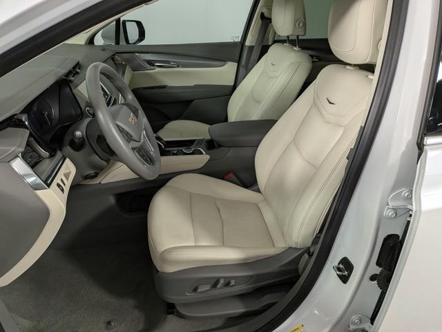used 2023 Cadillac XT5 car, priced at $30,379