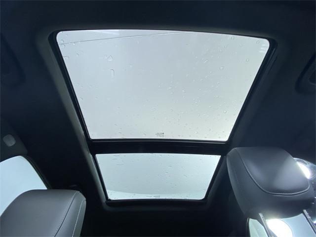 used 2022 Cadillac XT4 car, priced at $26,384