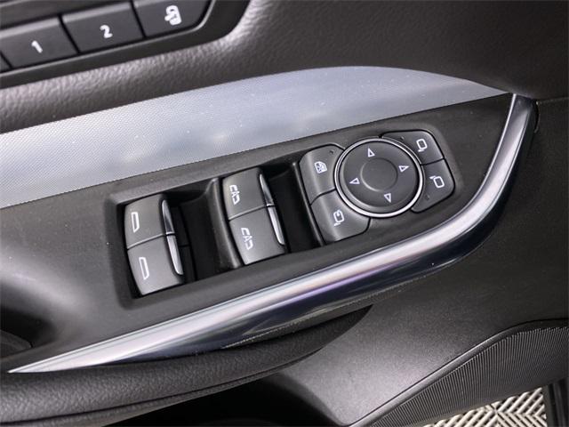 used 2022 Cadillac XT4 car, priced at $26,384