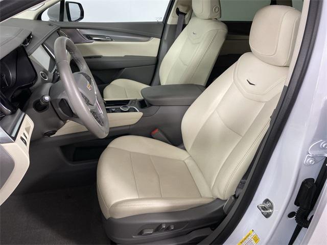 used 2024 Cadillac XT5 car, priced at $40,788