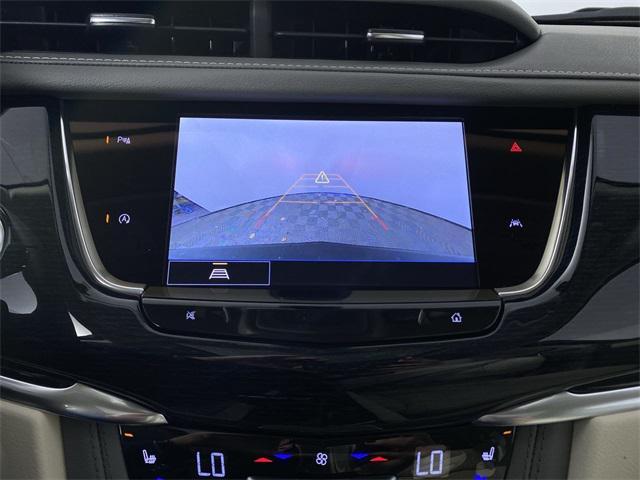 new 2025 Cadillac XT6 car, priced at $53,370