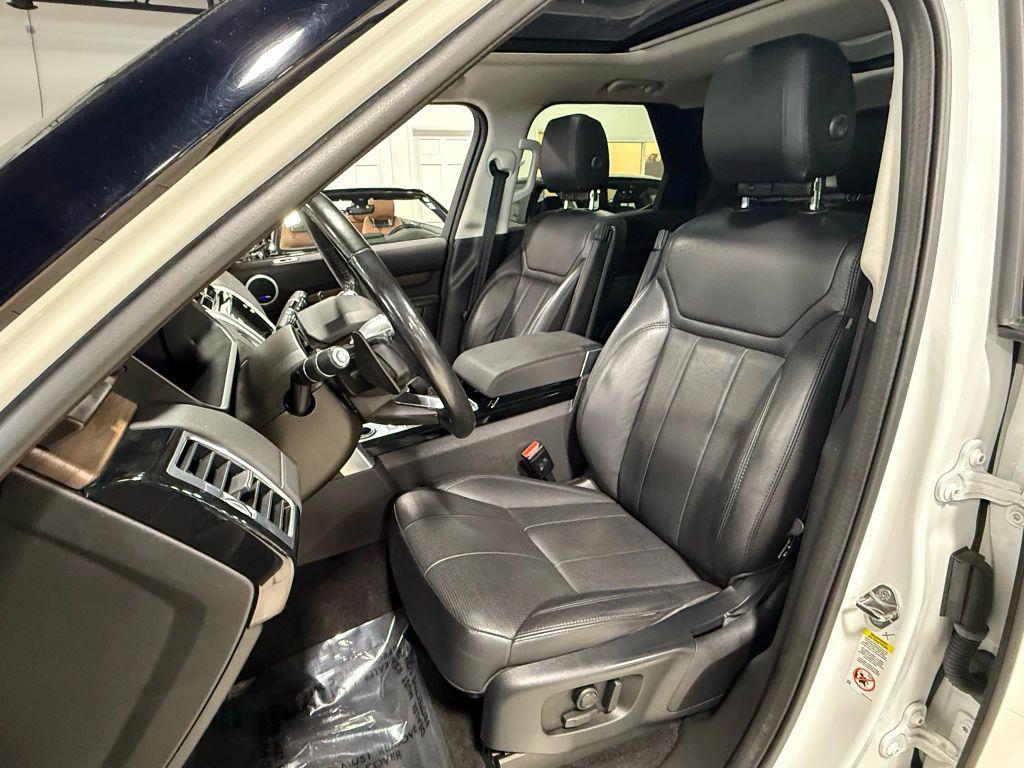 used 2020 Land Rover Discovery car, priced at $24,985