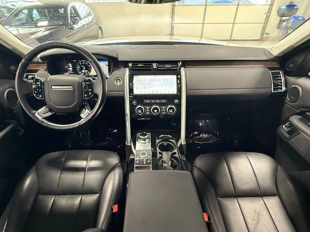 used 2020 Land Rover Discovery car, priced at $24,985