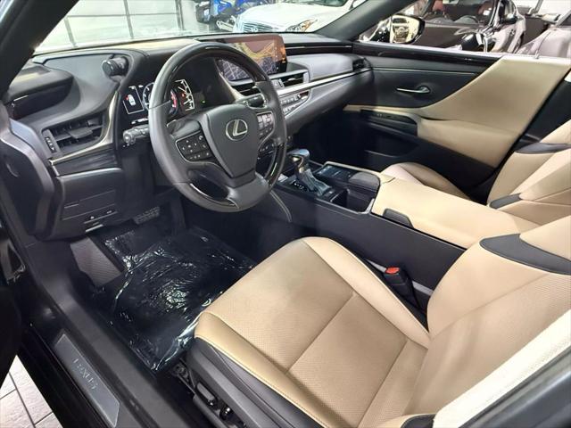 used 2019 Lexus ES 350 car, priced at $33,985
