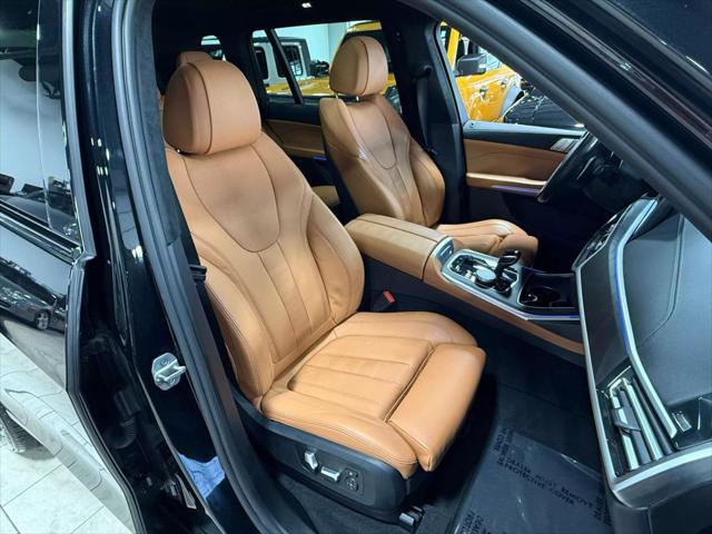 used 2021 BMW X7 car, priced at $41,985