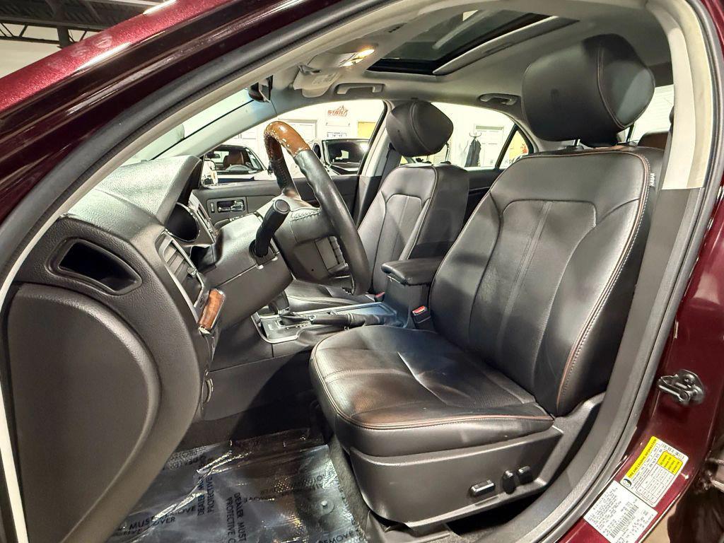 used 2011 Lincoln MKZ car