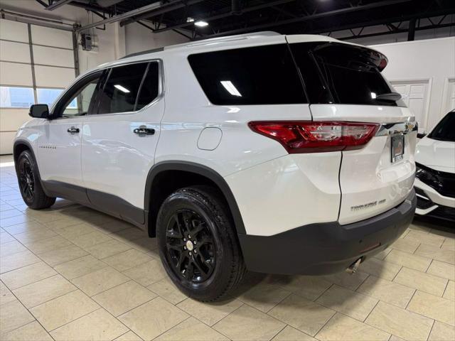 used 2018 Chevrolet Traverse car, priced at $17,988