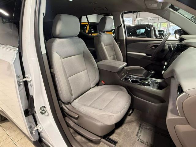 used 2018 Chevrolet Traverse car, priced at $17,988