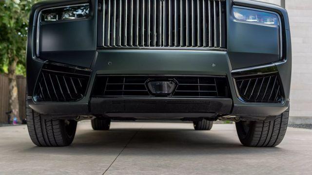 used 2025 Rolls-Royce Cullinan car, priced at $549,900