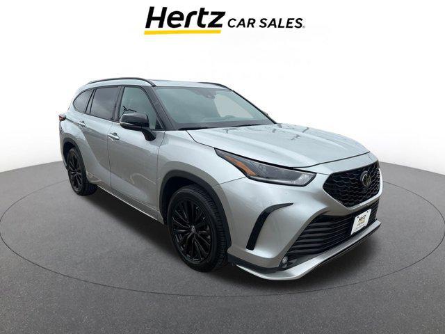 used 2024 Toyota Highlander car, priced at $40,820