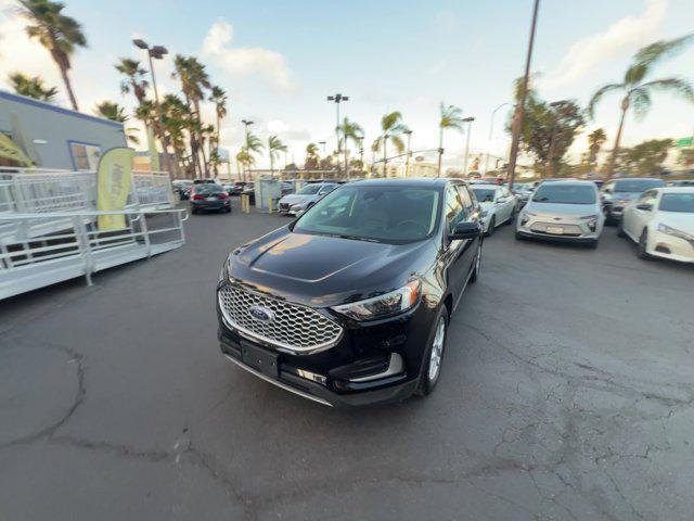 used 2024 Ford Edge car, priced at $25,995