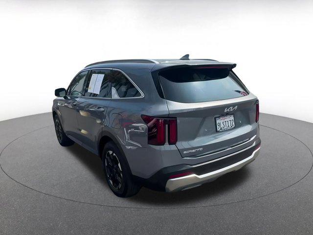used 2024 Kia Sorento car, priced at $27,890