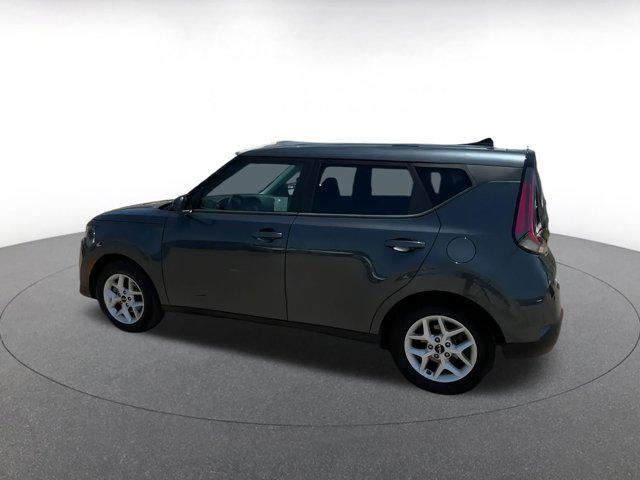 used 2024 Kia Soul car, priced at $16,334