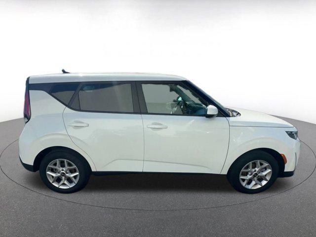 used 2024 Kia Soul car, priced at $17,510