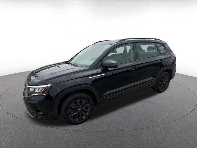 used 2024 Volkswagen Taos car, priced at $17,850