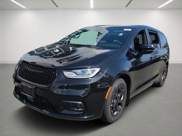 new 2023 Chrysler Pacifica Hybrid car, priced at $62,900