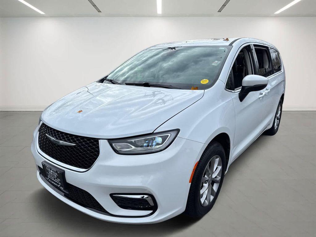 used 2023 Chrysler Pacifica car, priced at $33,900