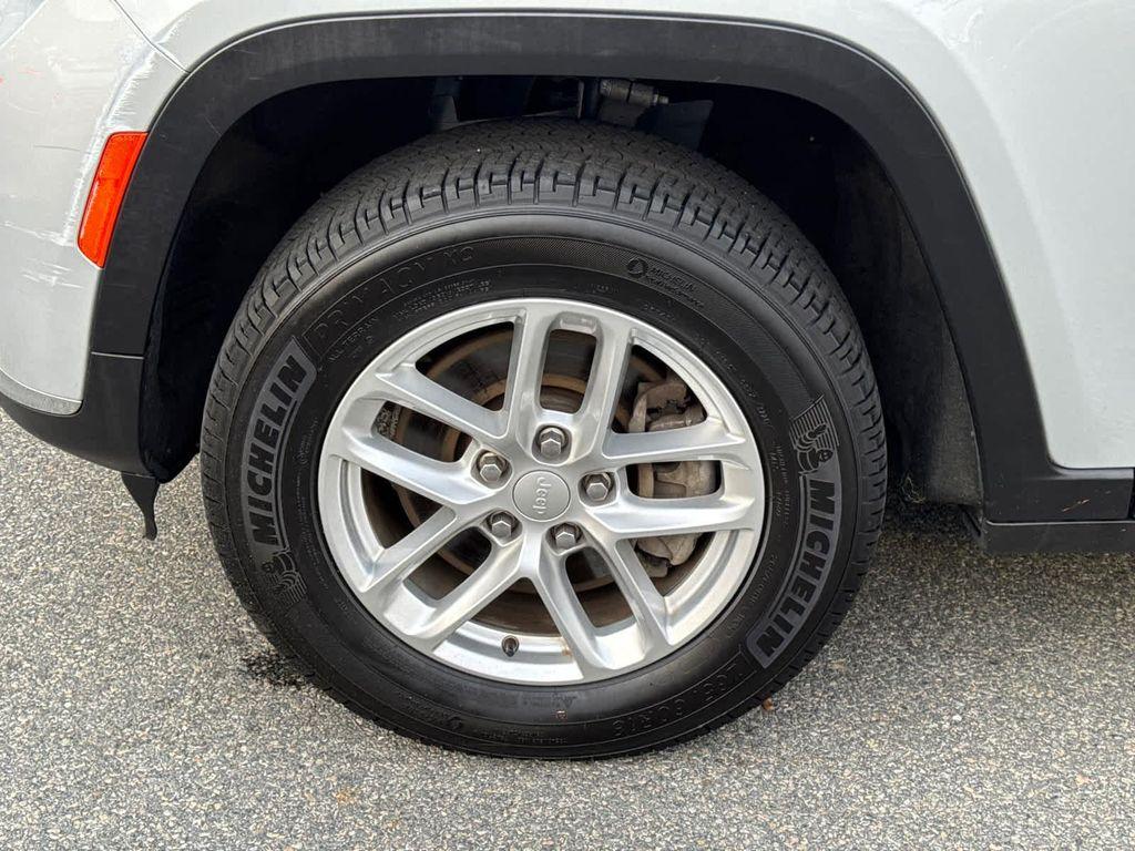 used 2021 Jeep Grand Cherokee L car, priced at $25,400