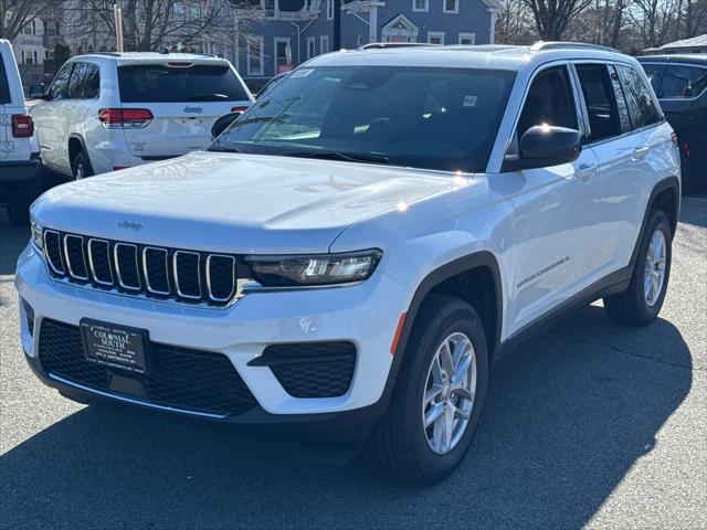 new 2025 Jeep Grand Cherokee car, priced at $34,096