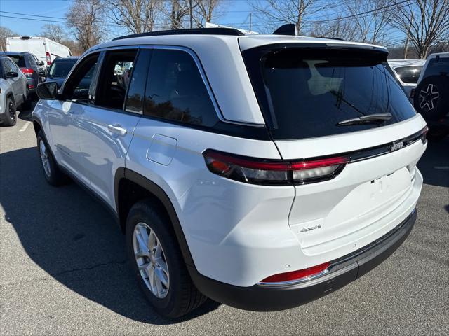 new 2025 Jeep Grand Cherokee car, priced at $34,096