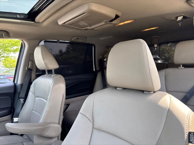 used 2021 Honda Pilot car, priced at $31,200