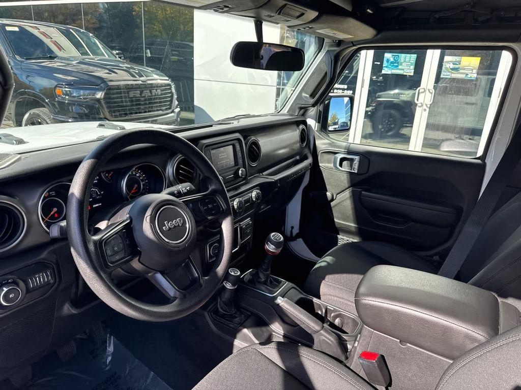 used 2021 Jeep Wrangler Unlimited car, priced at $28,400