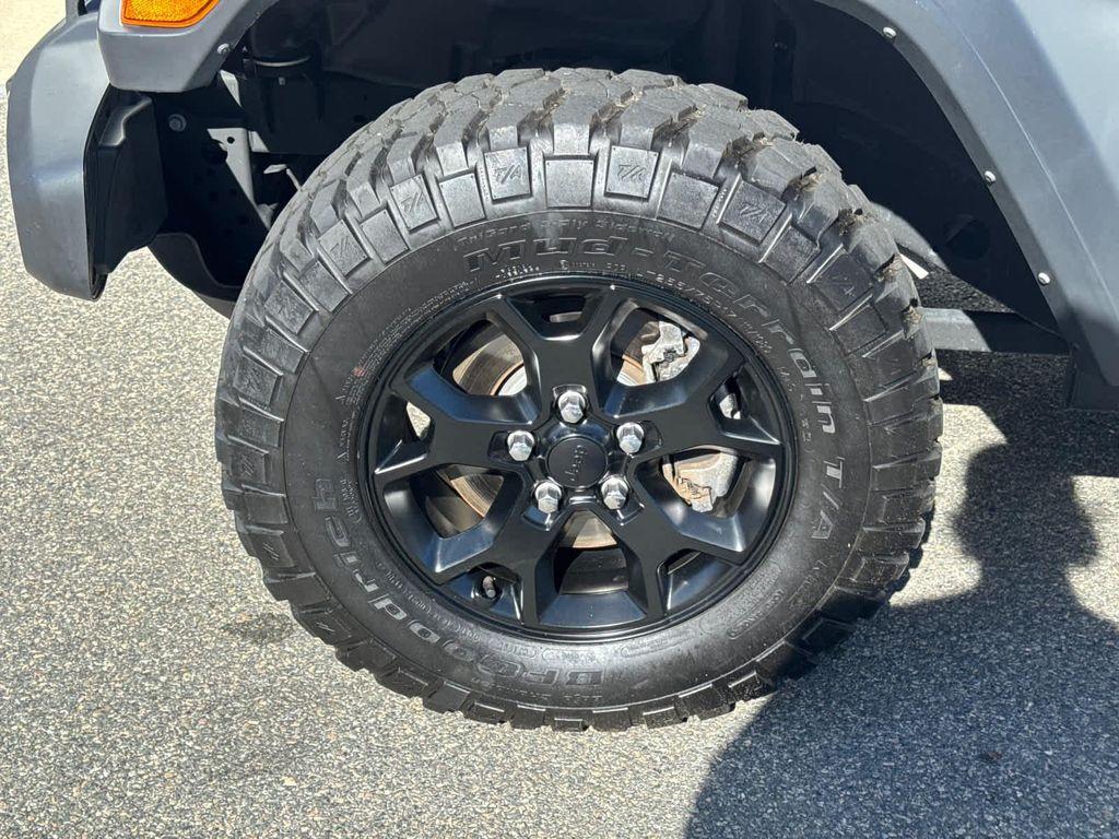 used 2021 Jeep Wrangler Unlimited car, priced at $28,400