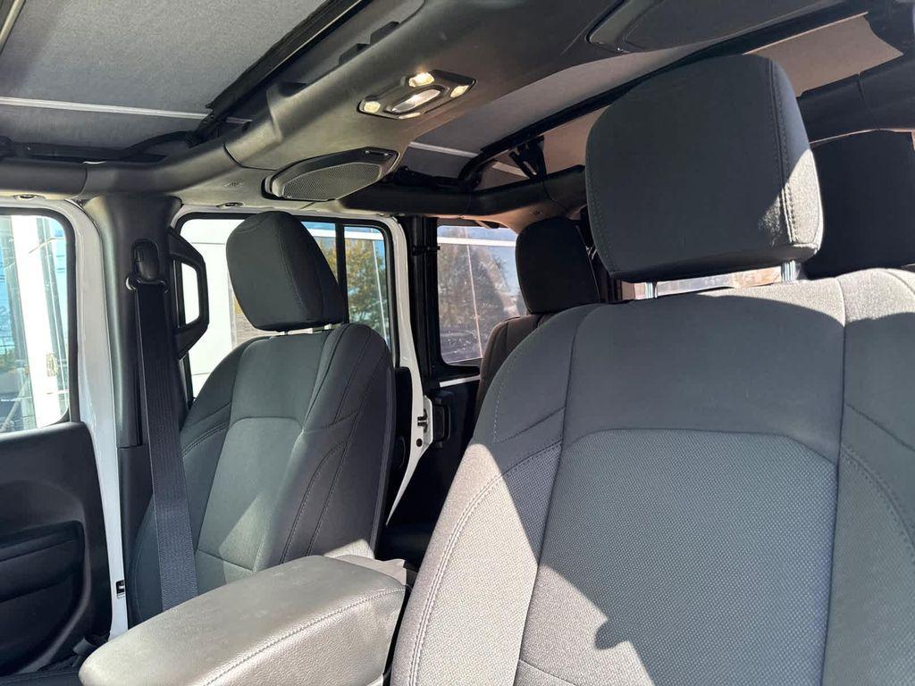 used 2021 Jeep Wrangler Unlimited car, priced at $28,400