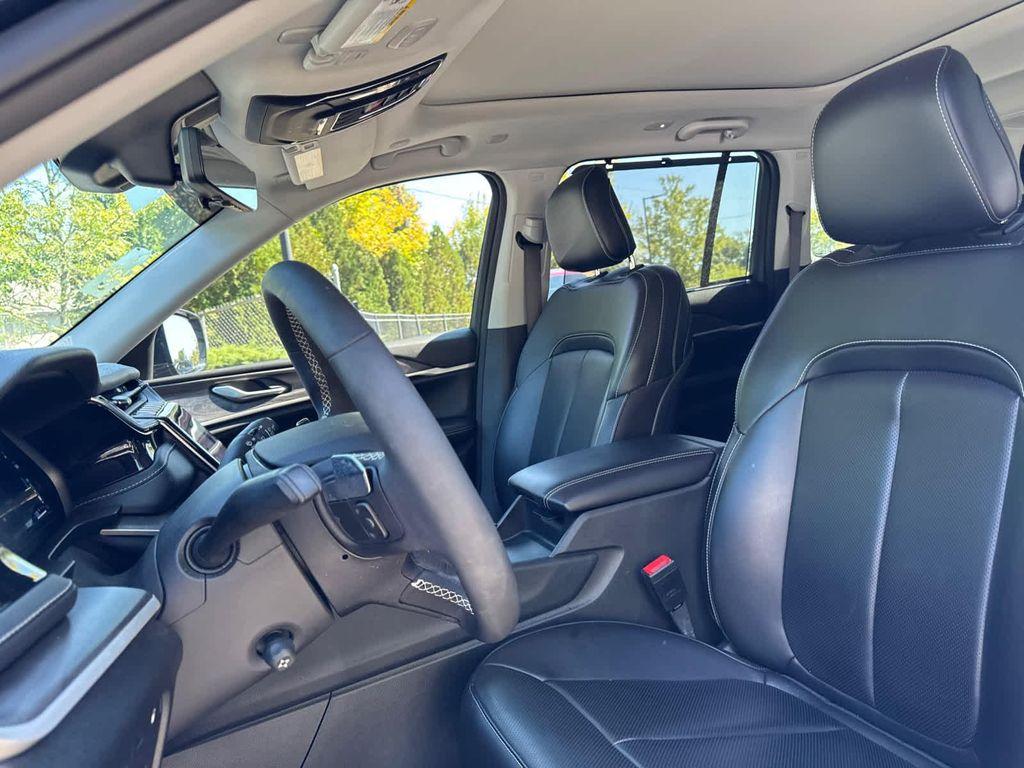used 2023 Jeep Grand Cherokee 4xe car, priced at $34,400