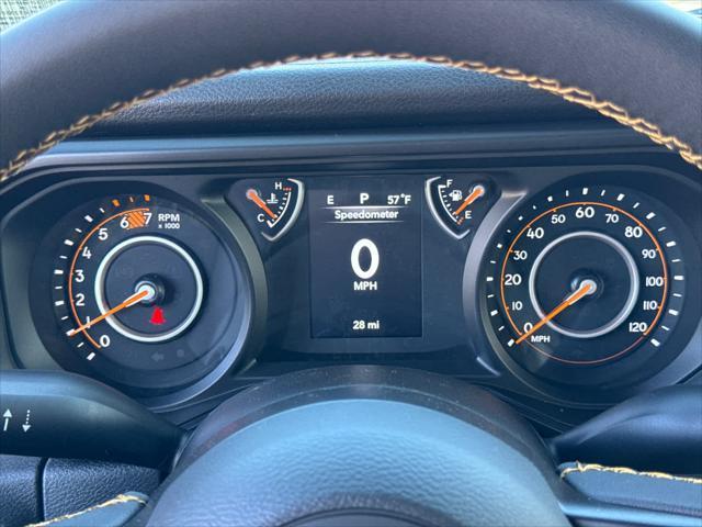 new 2025 Jeep Wrangler car, priced at $40,752