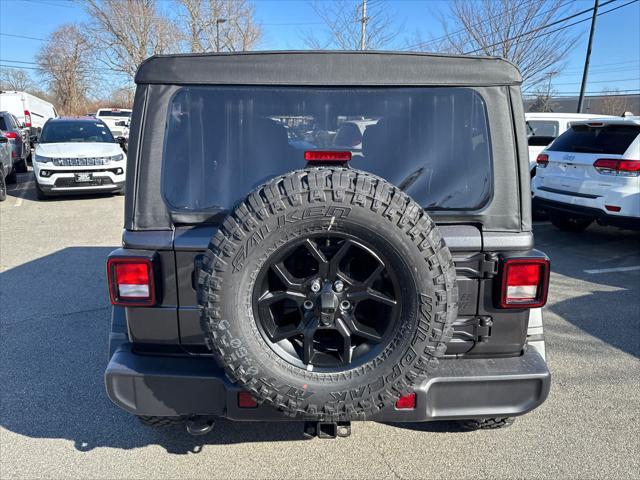 new 2025 Jeep Wrangler car, priced at $40,752