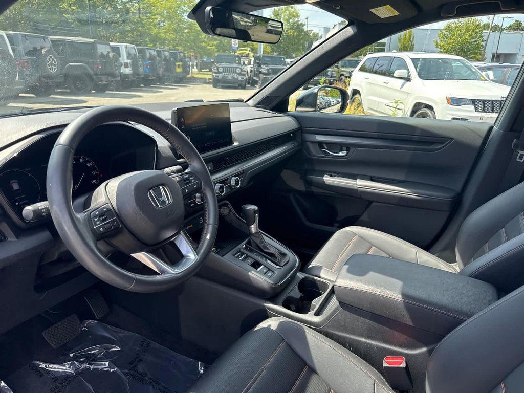 used 2024 Honda CR-V Hybrid car, priced at $34,600