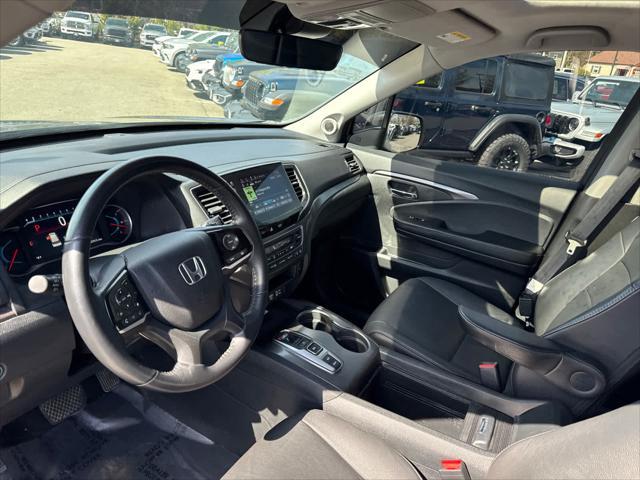 used 2022 Honda Pilot car, priced at $33,500