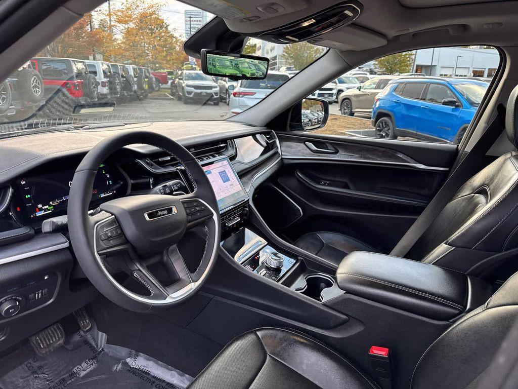 used 2023 Jeep Grand Cherokee 4xe car, priced at $33,400