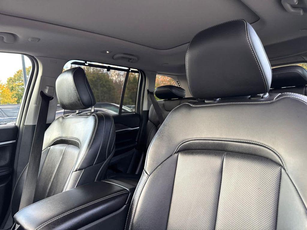 used 2023 Jeep Grand Cherokee 4xe car, priced at $33,400