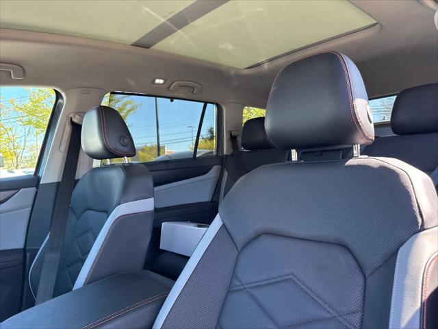 used 2024 Volkswagen Atlas car, priced at $38,900