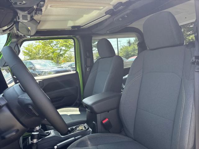 new 2025 Jeep Wrangler car, priced at $39,571