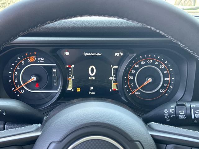new 2025 Jeep Wrangler car, priced at $39,571
