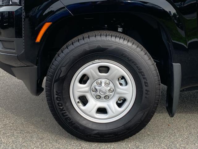 used 2025 Nissan Frontier car, priced at $30,500