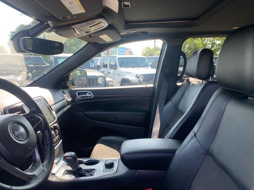 used 2022 Jeep Grand Cherokee car, priced at $27,400