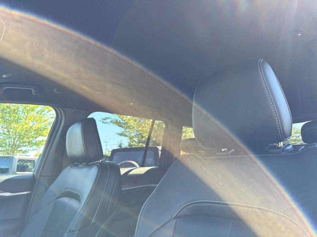 new 2025 Jeep Grand Cherokee car, priced at $45,485