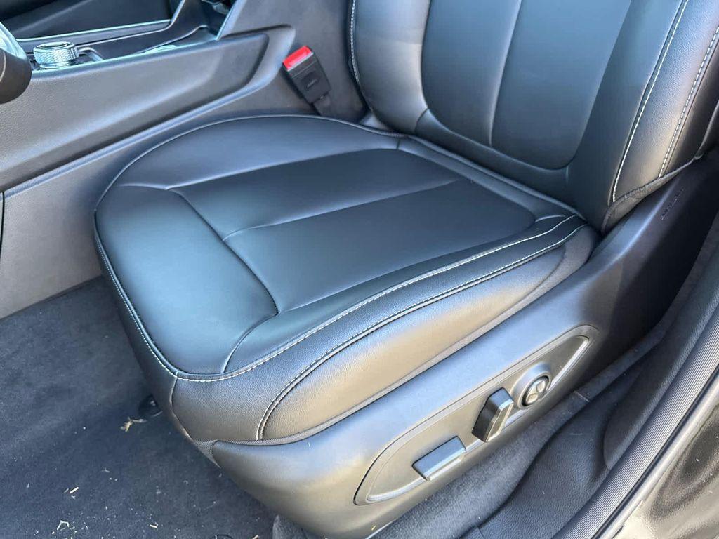 new 2025 Jeep Grand Cherokee car, priced at $45,485