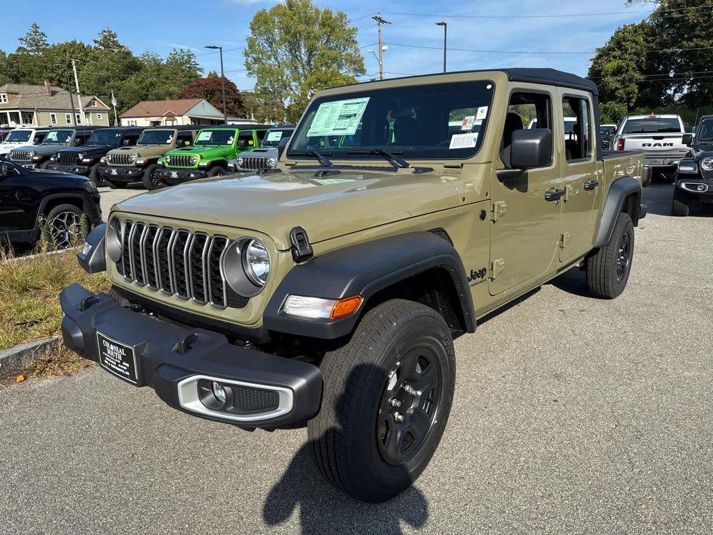 new 2025 Jeep Gladiator car, priced at $38,744