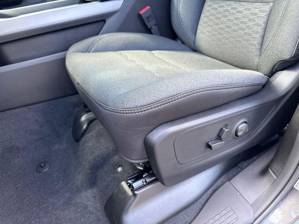 new 2025 Ram 1500 car, priced at $49,413