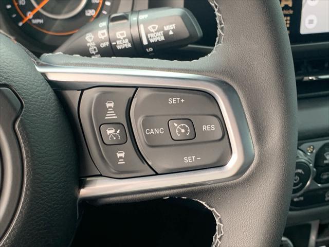 new 2025 Jeep Wrangler car, priced at $49,832